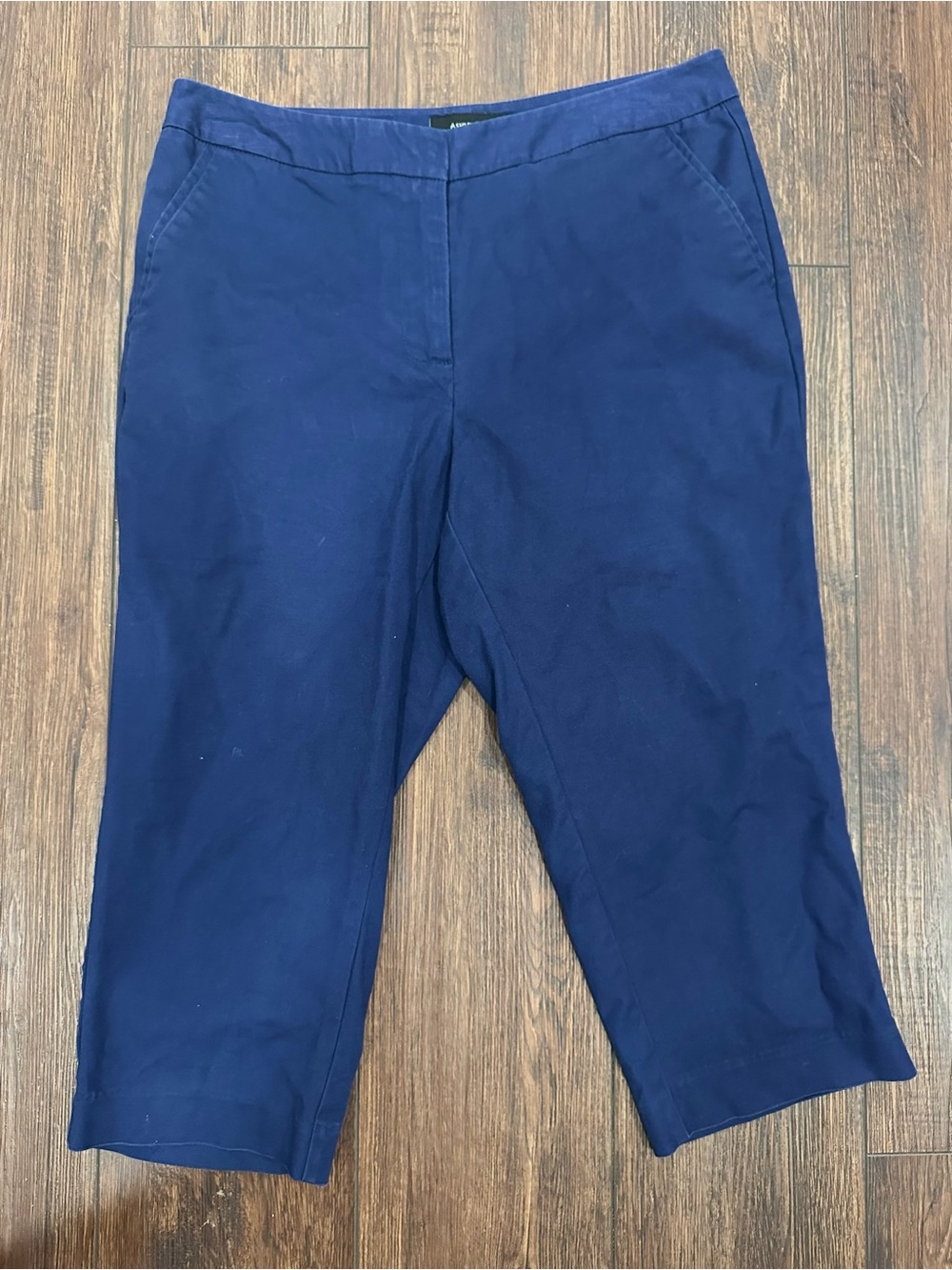 Ashley Stewart Navy Cropped Pants